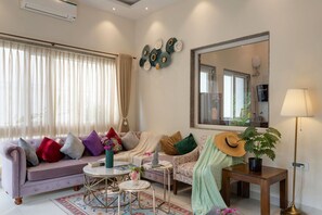 Living area - AquaVista  Assagao Residency (Assagao)