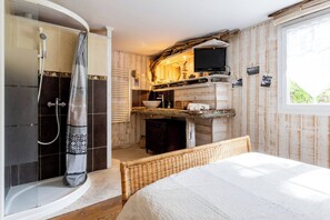 1 Schlafzimmer, WLAN, Bettwäsche