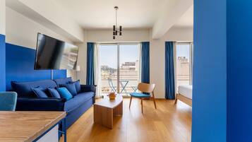 In-room safe, free WiFi