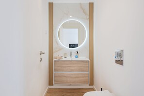 Departamento urbano, 2 habitaciones, para no fumadores, balcón | Baño