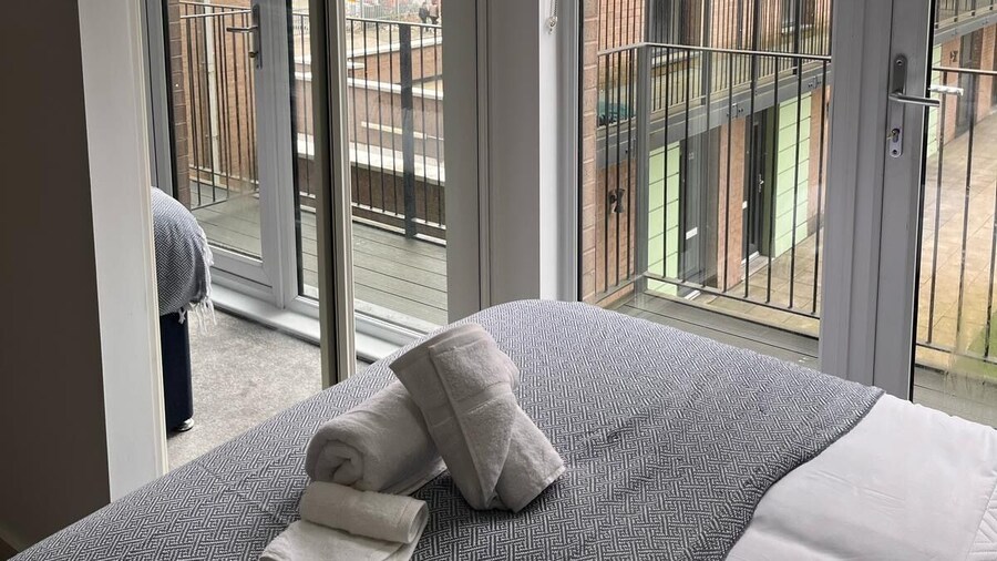 2 Bed Apartment in Liverpool