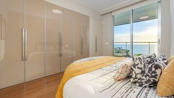 Deluxe Apartment, Balcony, Ocean View | Iron/ironing board, free WiFi