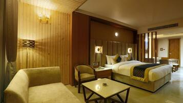 Desk, blackout curtains, iron/ironing board, free WiFi