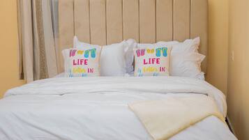 1 chambre, fer et planche Ă  repasser, Wi-Fi gratuit, draps fournis