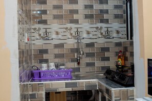 Micro-ondes, plaque de cuisson