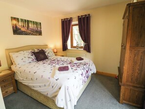 3 bedrooms, individually decorated, individually furnished, free WiFi