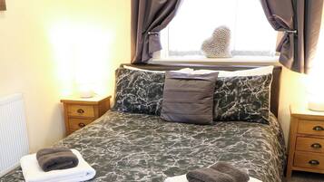 3 bedrooms, individually decorated, individually furnished, free WiFi