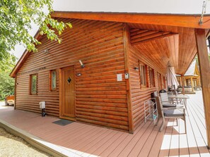 Exterior - Sunnyside Lodge (Lincoln)