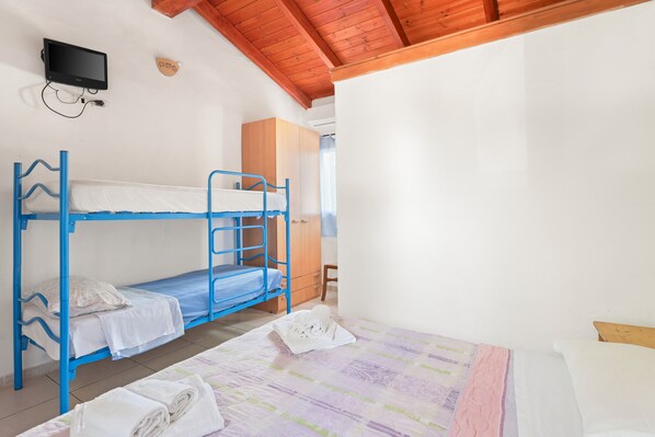 1 habitación, wifi y ropa de cama 