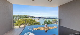 Delightful Waterfront Lagoon Views + Restaurants