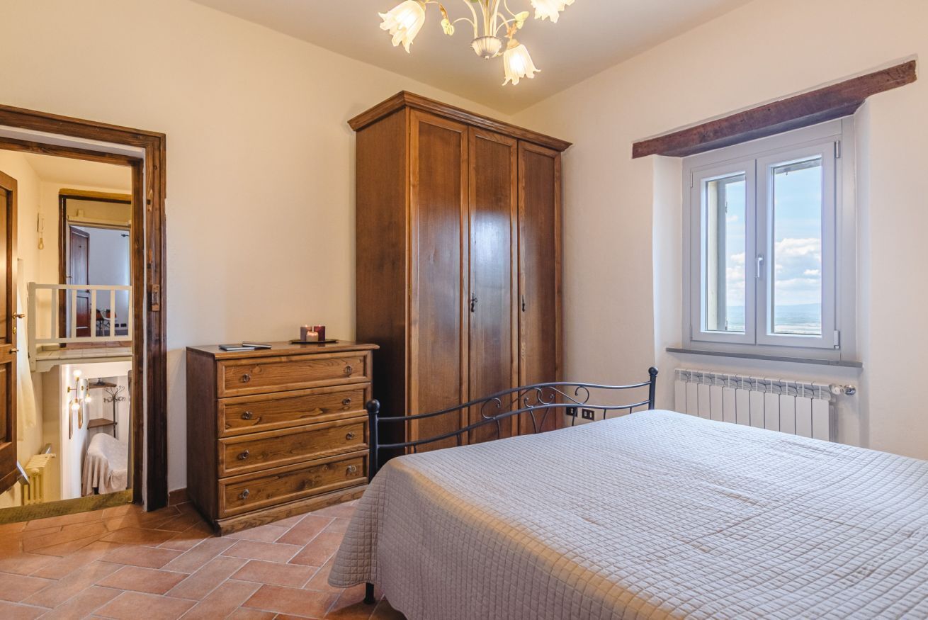 3 Schlafzimmer, Bügeleisen/Bügelbrett, Reisekinderbett