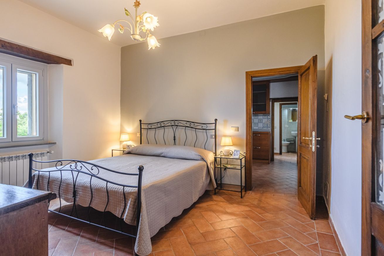 3 Schlafzimmer, Bügeleisen/Bügelbrett, Reisekinderbett