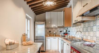 Casa Belvedere - Tuscan authenticity with breathtaking views just a stone's throw from Cortona