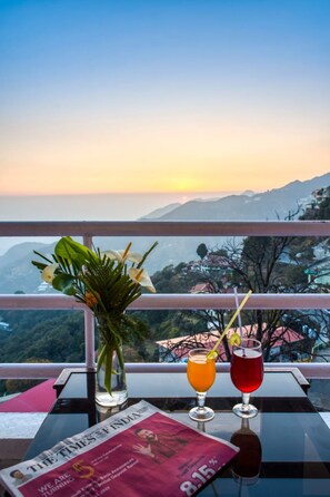 Terrace/patio - Shivalik Hills Mussoorie (Mussoorie)