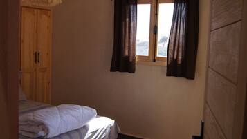 Superior Villa, Pool View | Free WiFi