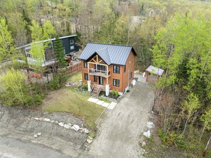 Exterior - Mountain, Spa & Game room | Le Pik du Massif (Saint-Philémon)
