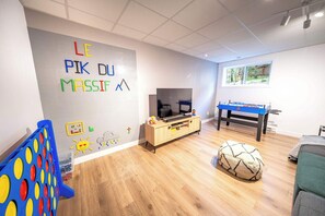 Children's area - Mountain, Spa & Game room | Le Pik du Massif (Saint-Philémon)
