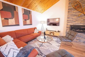 TV, stereo - Mountain, Spa & Game room - Le Pik du Massif (Saint-Philémon)