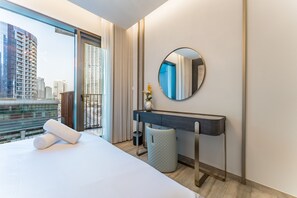 1 bedroom, in-room safe, iron/ironing board, free WiFi