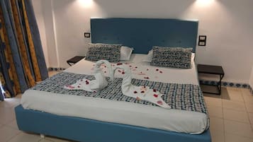 Double room city view | Free WiFi