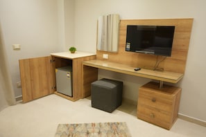 Double Room | In-room safe, desk, blackout drapes, soundproofing - Elite hotel (Sheikh Zayed City)
