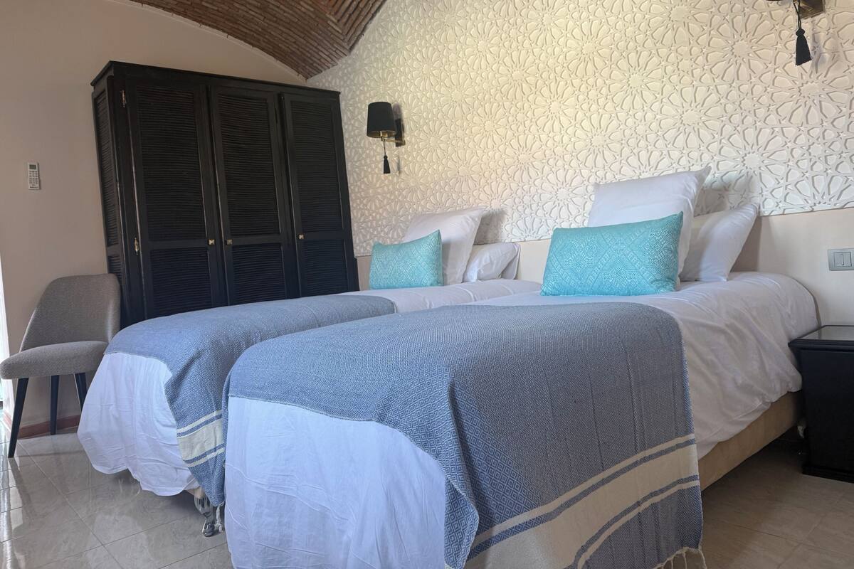 Deluxe-Zweibettzimmer, Poolblick