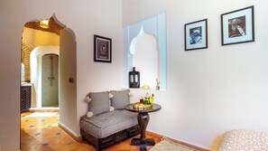Deluxe Double Room, Garden View | In-room safe, iron/ironing board (on request), WiFi (free) - RIAD KSAR AGDID (Marrakech)