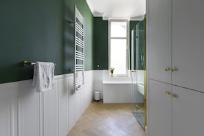 Deluxe Apartment | Bathroom - Elite Apartments Dobra Premium (Gdansk)
