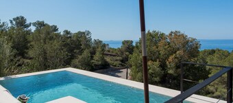 Wake Up to Sea Breezes in Santa Eularia