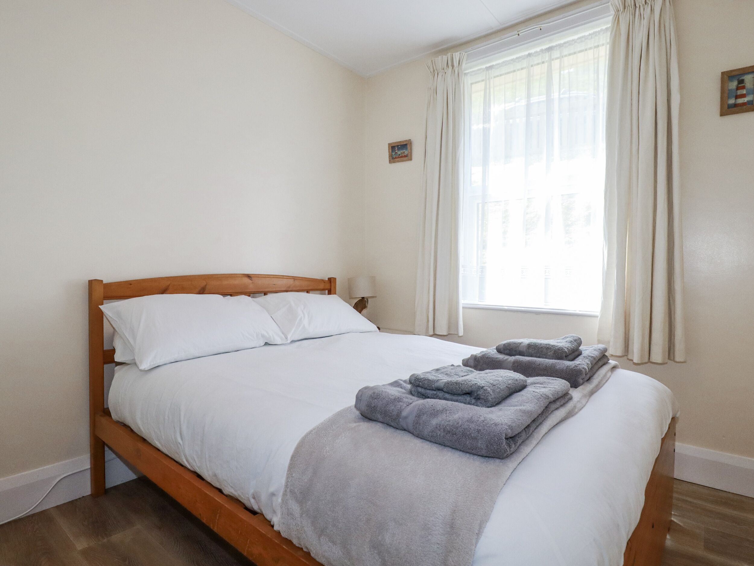 3 bedrooms, individually decorated, individually furnished, free WiFi