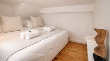 Studio có thiết kế đặc trưng | Quang cảnh từ phòng