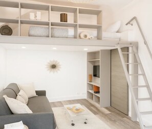 Signature Studio | Living area