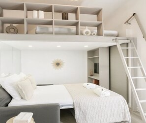 Signature Studio | Living area