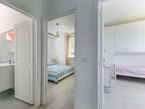 3 chambres, lit parapluie, Wi-Fi gratuit, draps fournis