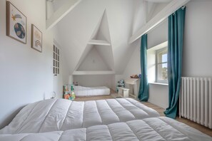 6 chambres, fer et planche à repasser, Wi-Fi gratuit
