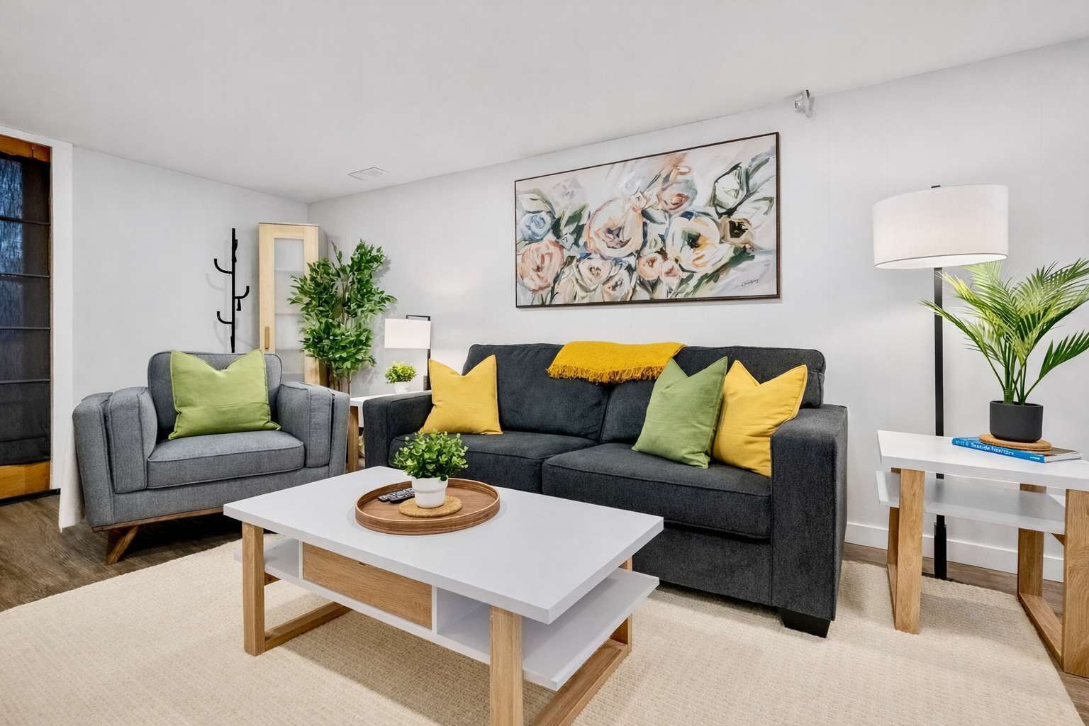 TV, fireplace, offices