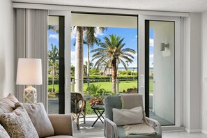 TV - Beachfront Condo with Gulf Views (Marco Island)