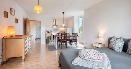 Apartment 'Sonne, Wind Und Wetter' with Balcony