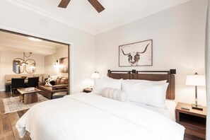 1 bedroom, desk, free WiFi, bed sheets