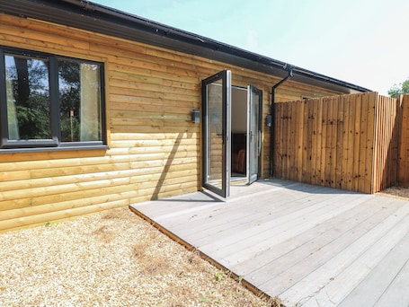 Terrace/patio. Barn Owl Lodge