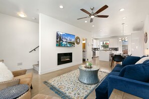 Townhome, Multiple Beds, Patio, Mountain View (844 Jerome Unit 3) | Living area | 42-inch flat-screen TV with digital channels, fireplace