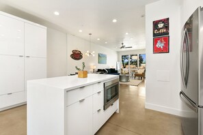 Maison en rangée, Plusieurs lits, patio, vue sur la montagne (844 Jerome Unit 3) | Intérieur