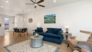 Townhome, Multiple Beds, Patio, Mountain View (844 Jerome Unit 3) | Living area | 42-inch flat-screen TV with digital channels, fireplace