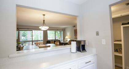 Cradle of Condos - 2 Bedroom Pinehurst Getaway