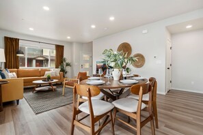 Townhome, Multiple Beds, Patio (2938 Barnstormer St Unit #1) | Dining