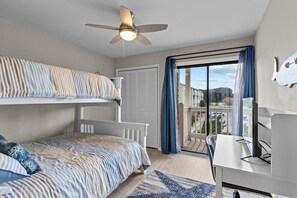 3 bedrooms, free WiFi, bed sheets