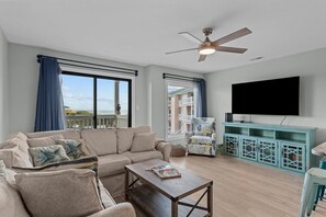 TV - Oceanview Condo with Resort-Style Amenities in Emerald Isle (Emerald Isle)