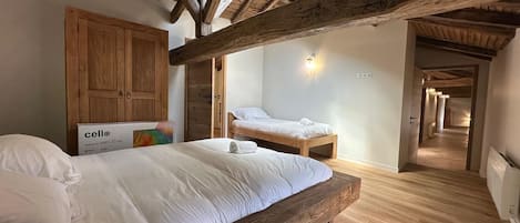 11 camere, Wi-Fi, lenzuola