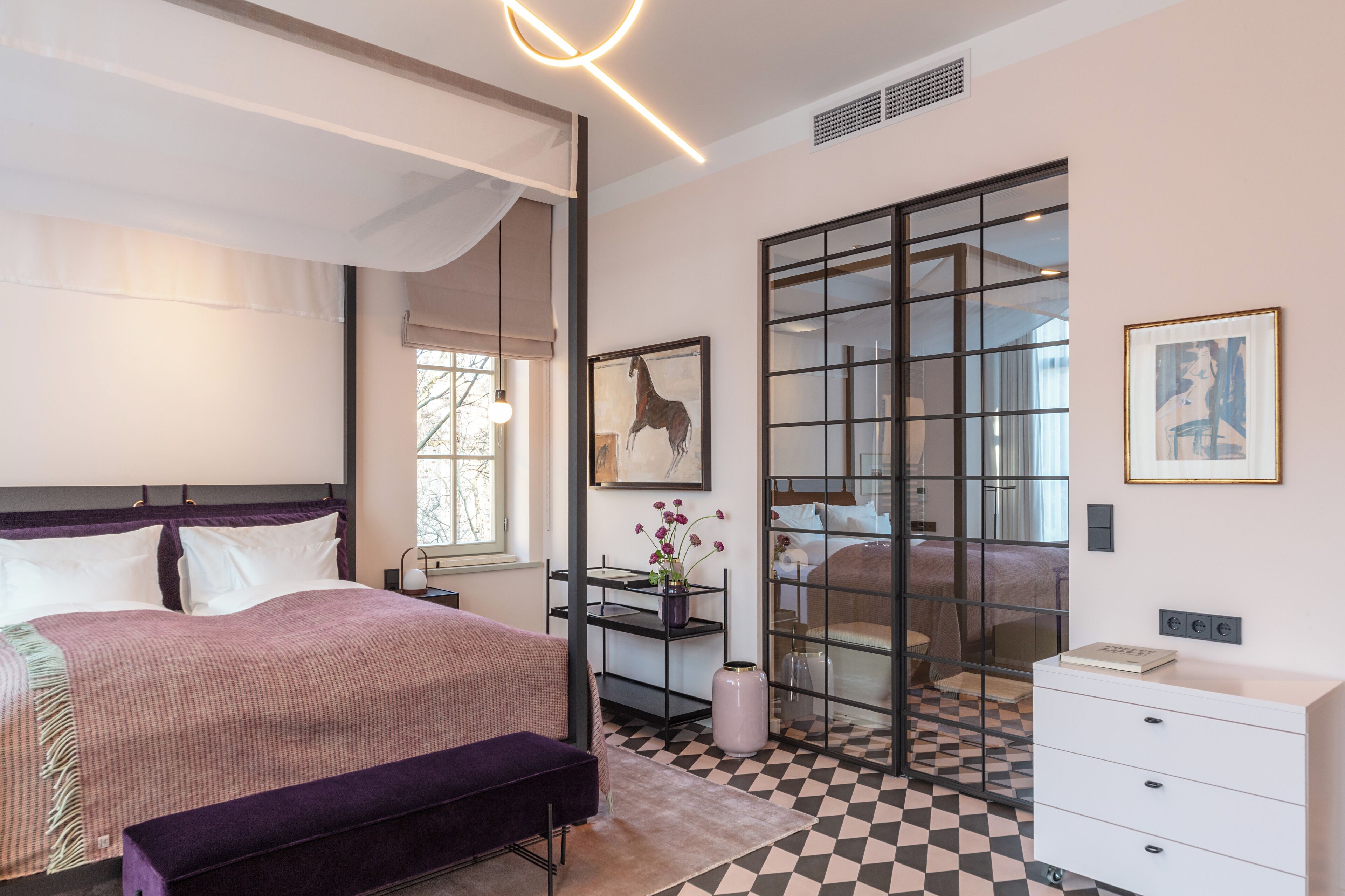 Photo - Bagatelle Gardenhouse