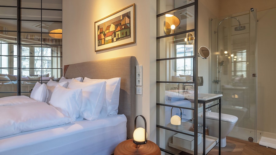 Bagatelle Gardenhouse